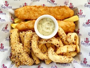 Mr Squidgy Family Pack- Barramundi Calamari and chips